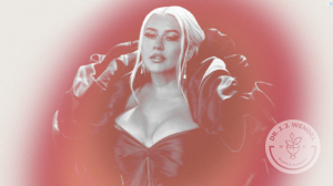 Image of Christina Aguilera posing